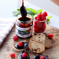 Confitura de frambuesas y manzana con cacao