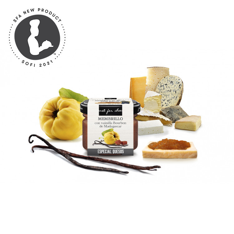 Salsa dulce de higos negros con nueces de Macadamia y pimiento de Jamaica